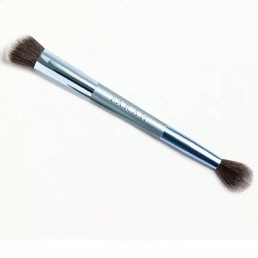 NEW F.A.R.A.H Dual-Ended Contour & Blend Brush plus Ipsy bag